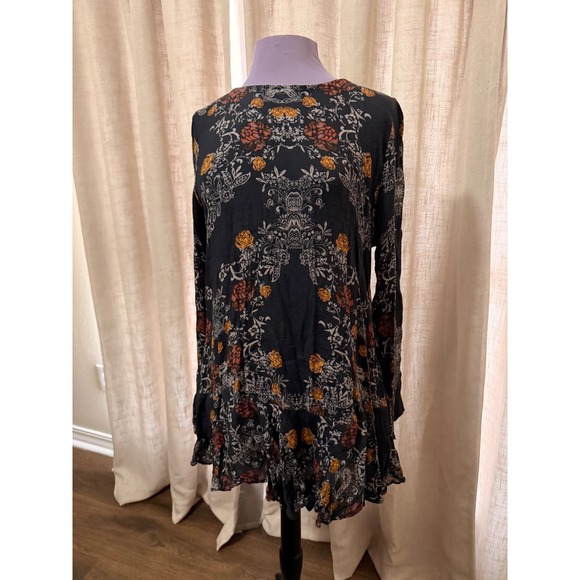 Free People Floral Print Long Sleeve Open Back Tunic Size L Black Orange - Picture 2 of 6